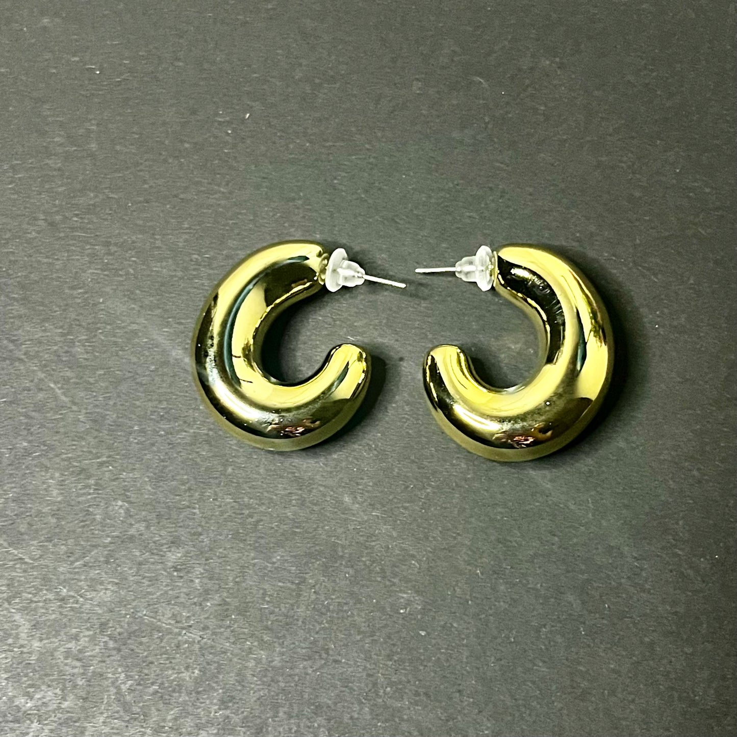 Viral Golden Earring