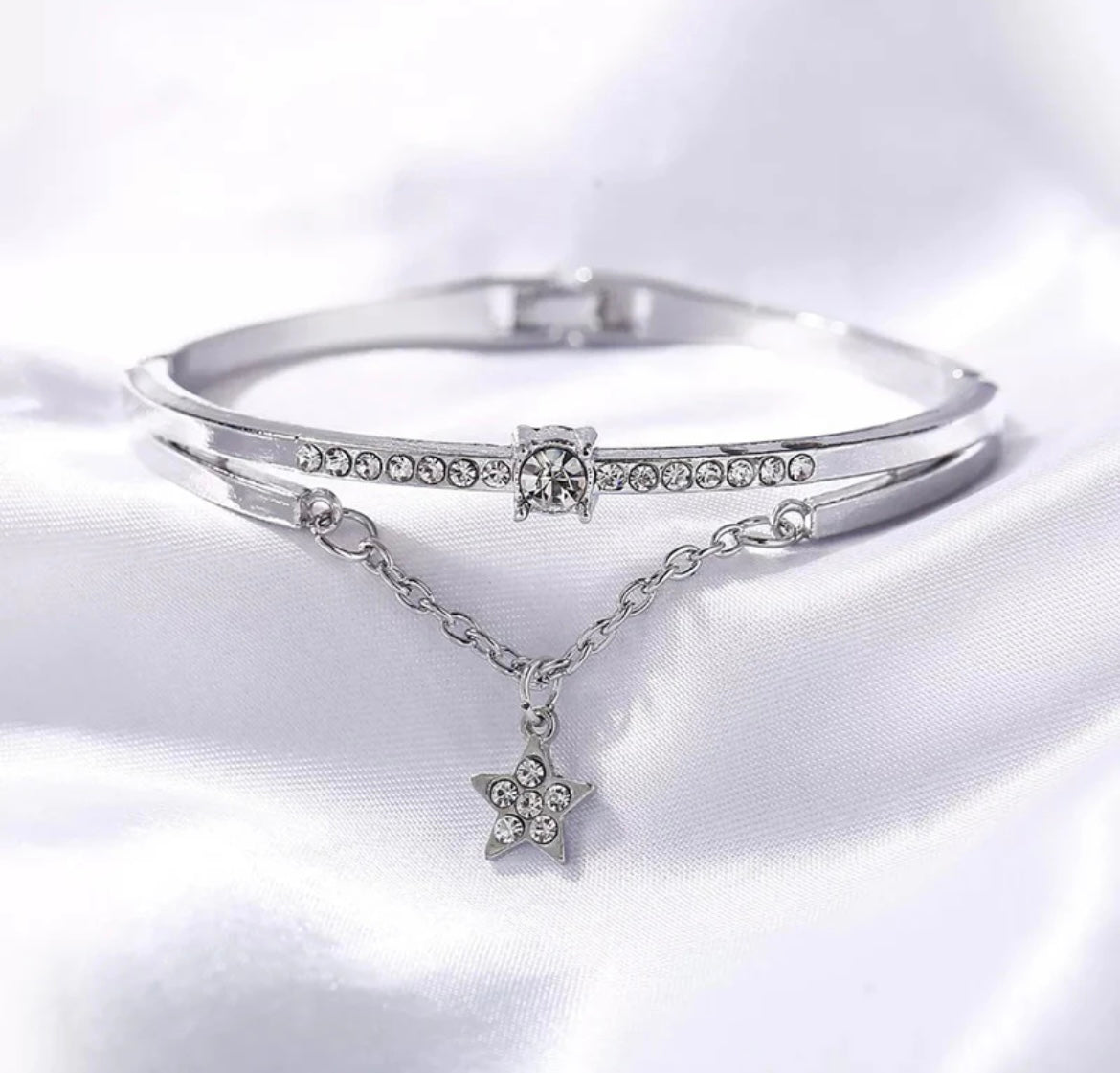 Silver Plated Star Studded Bracelet