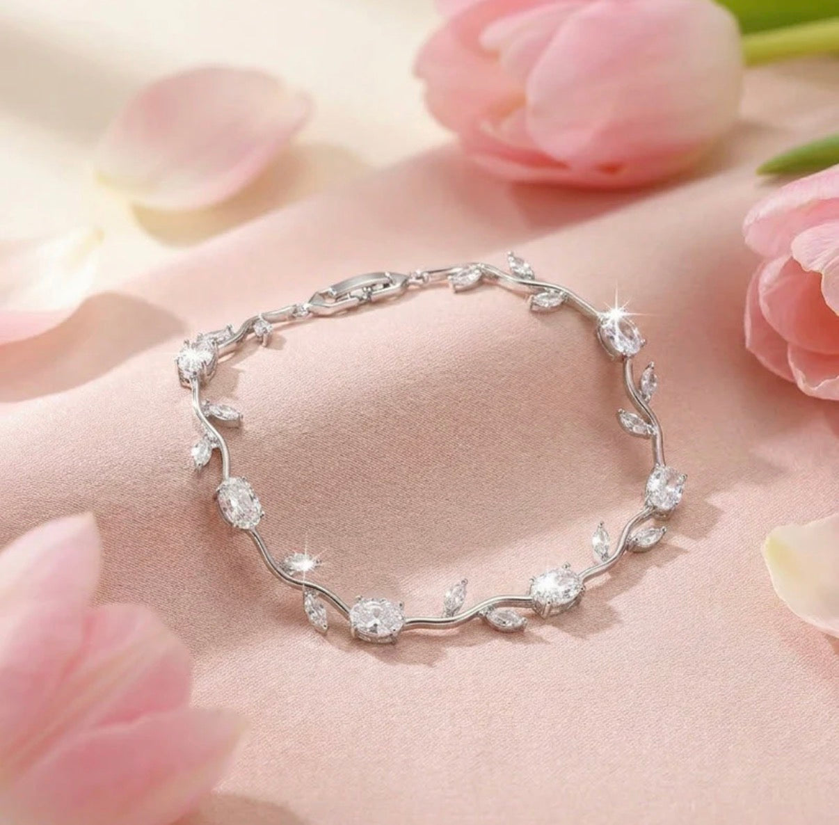 Viral Silver Tulip Anti Tarnish Bracelet