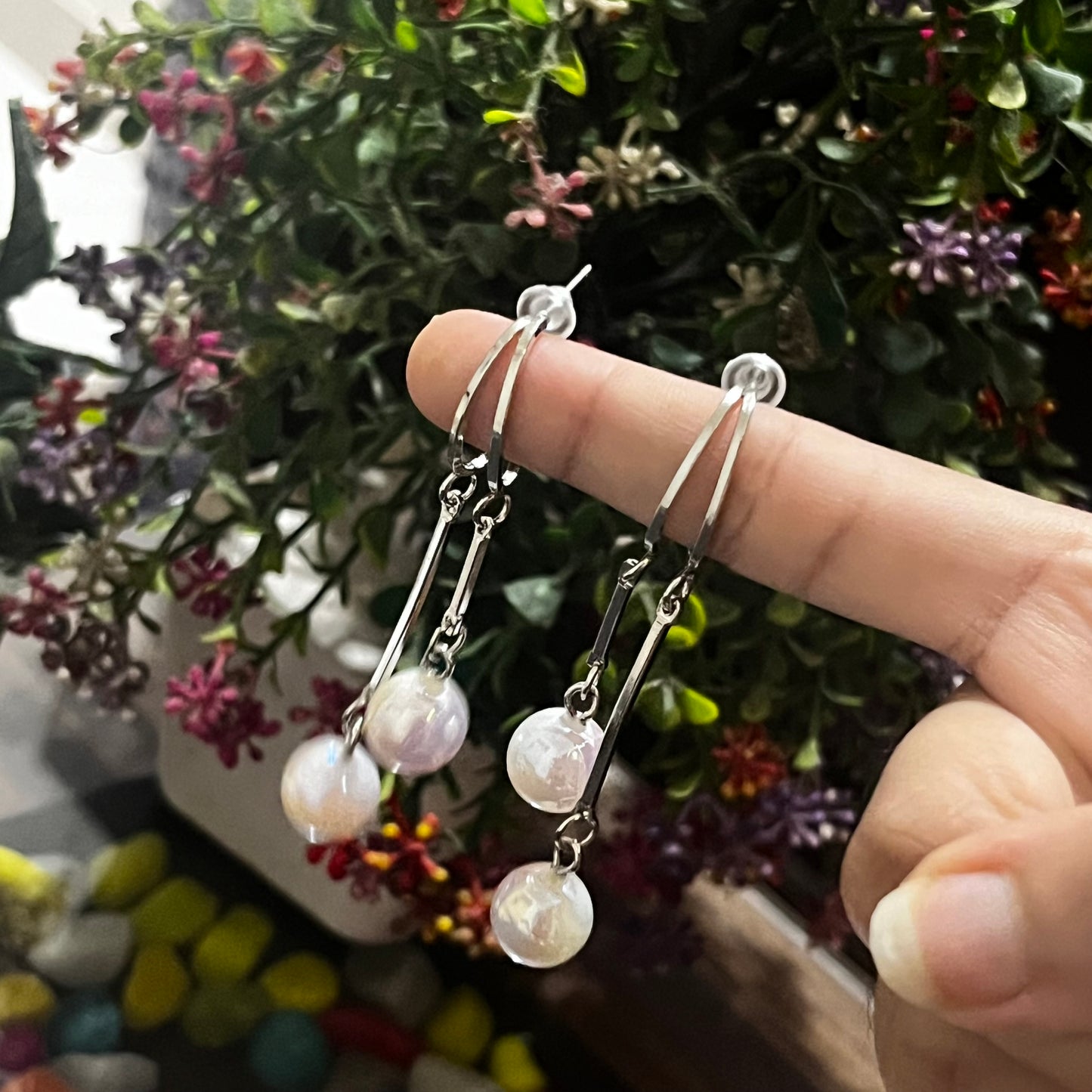 Luna Earrings (Holographic Pearl)