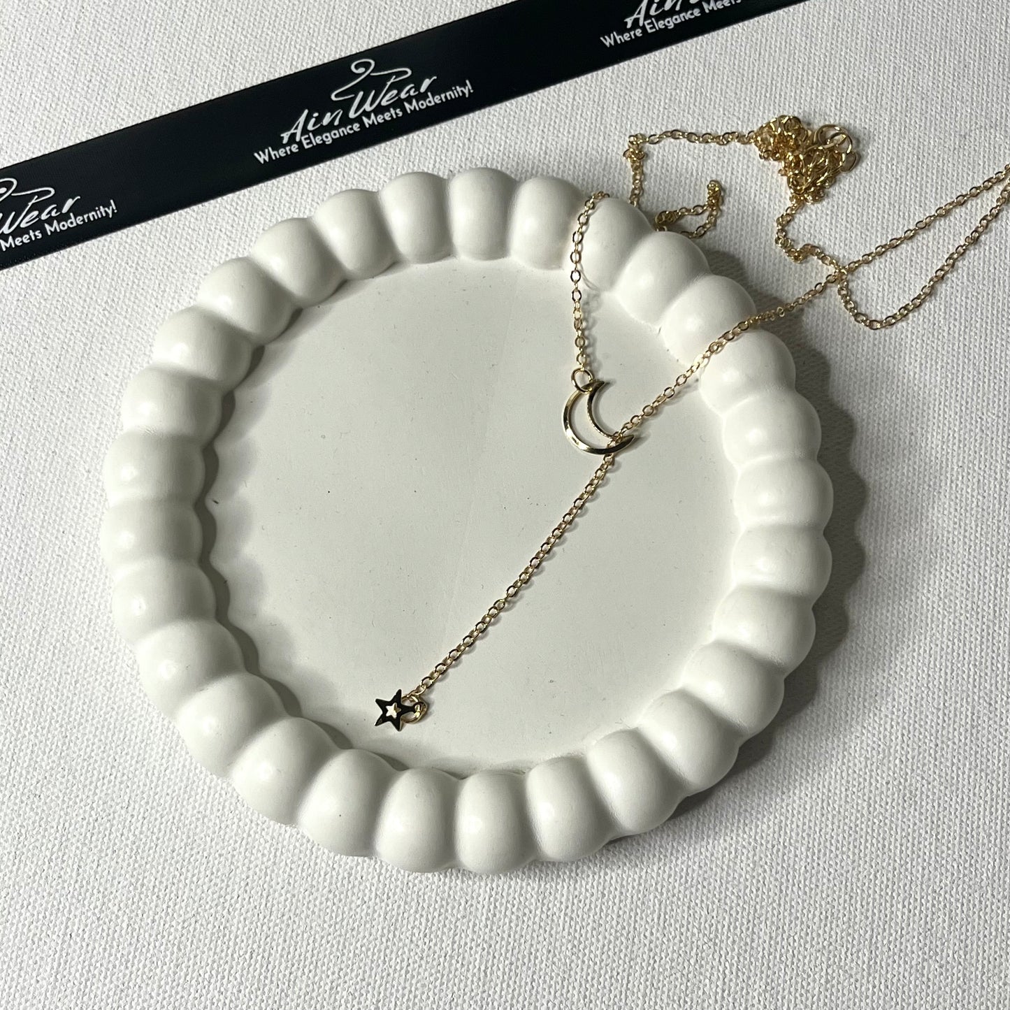 Korean Moon & Star Minimal Necklace