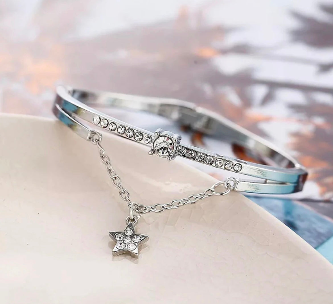Silver Plated Star Studded Bracelet