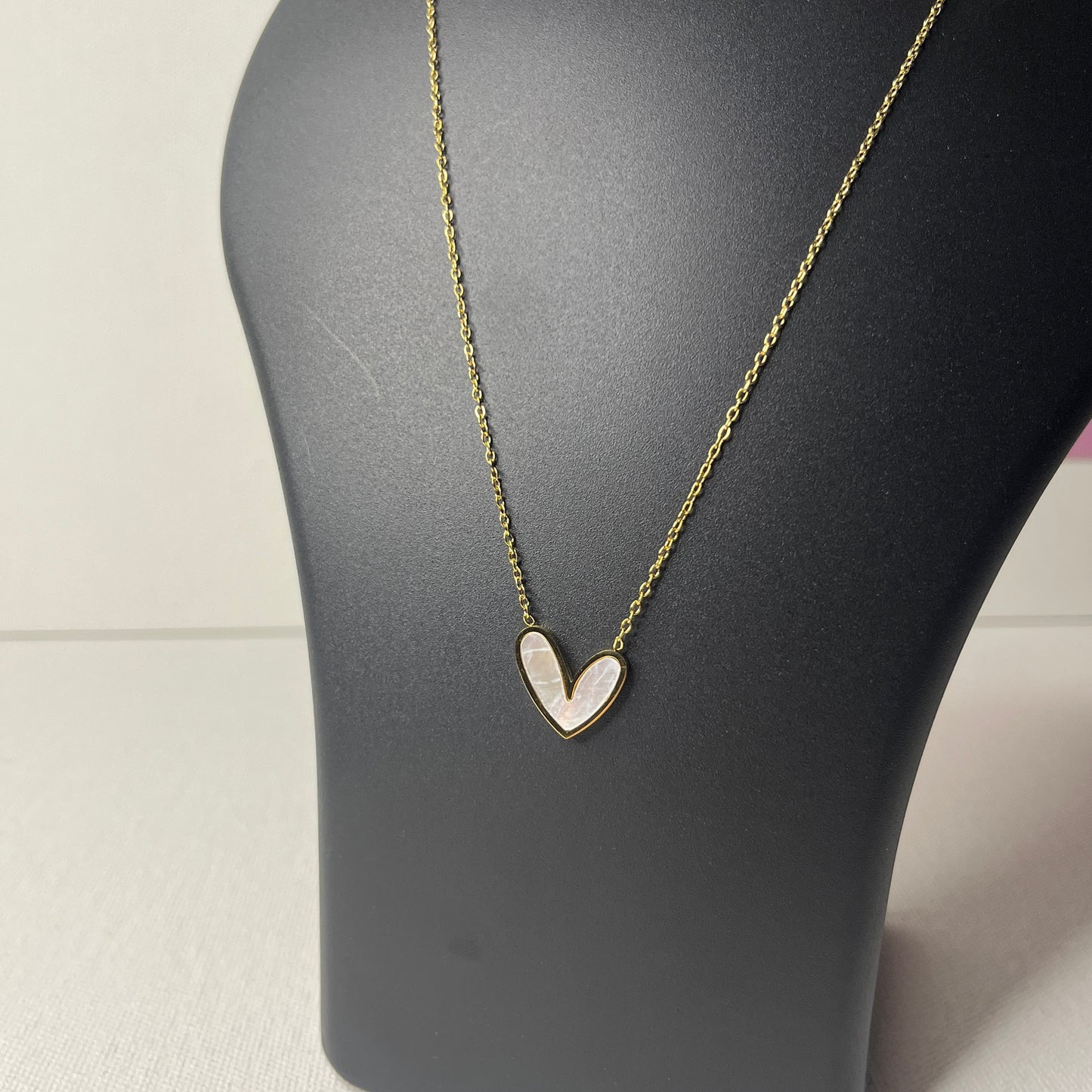 Aesthetic Gold Plated Anti Tarnish Heart Themed Pendant