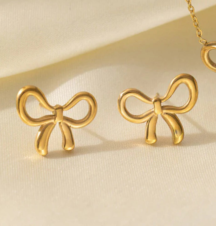 Viral Anti Tarnish Bow Earrings