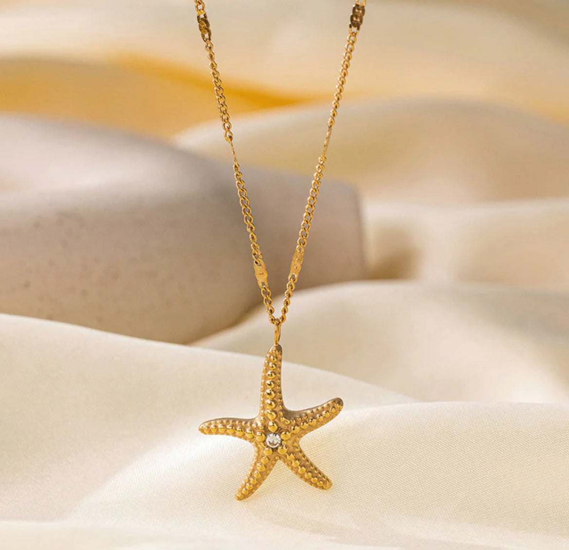 Viral Anti Tarnish Star Theme Necklace
