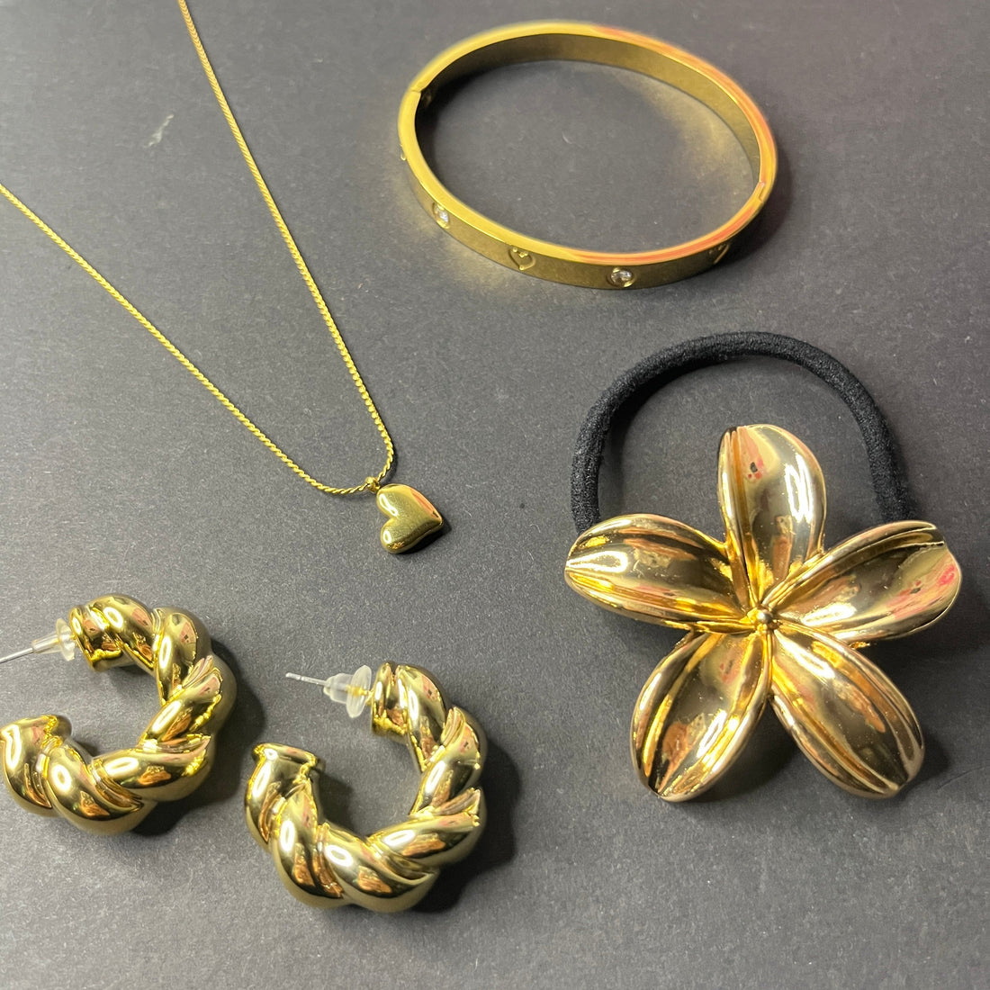 Top 5 Affordable Anti-Tarnish Necklaces & Earrings for Daily Wear