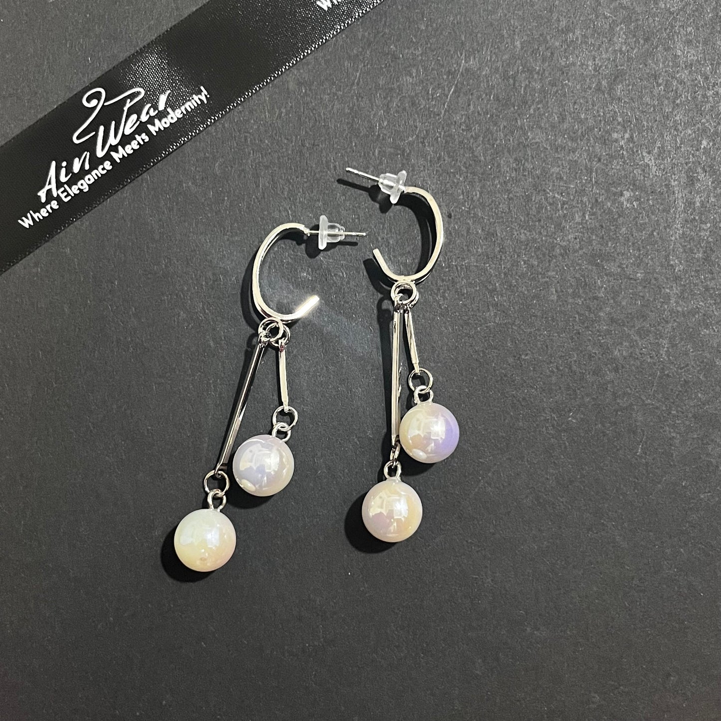 Luna Earrings (Holographic Pearl)