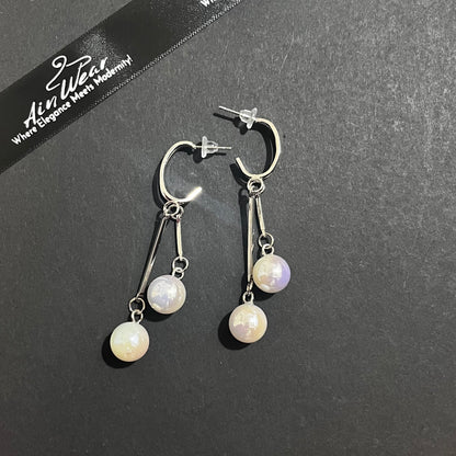 Luna Earrings (Holographic Pearl)