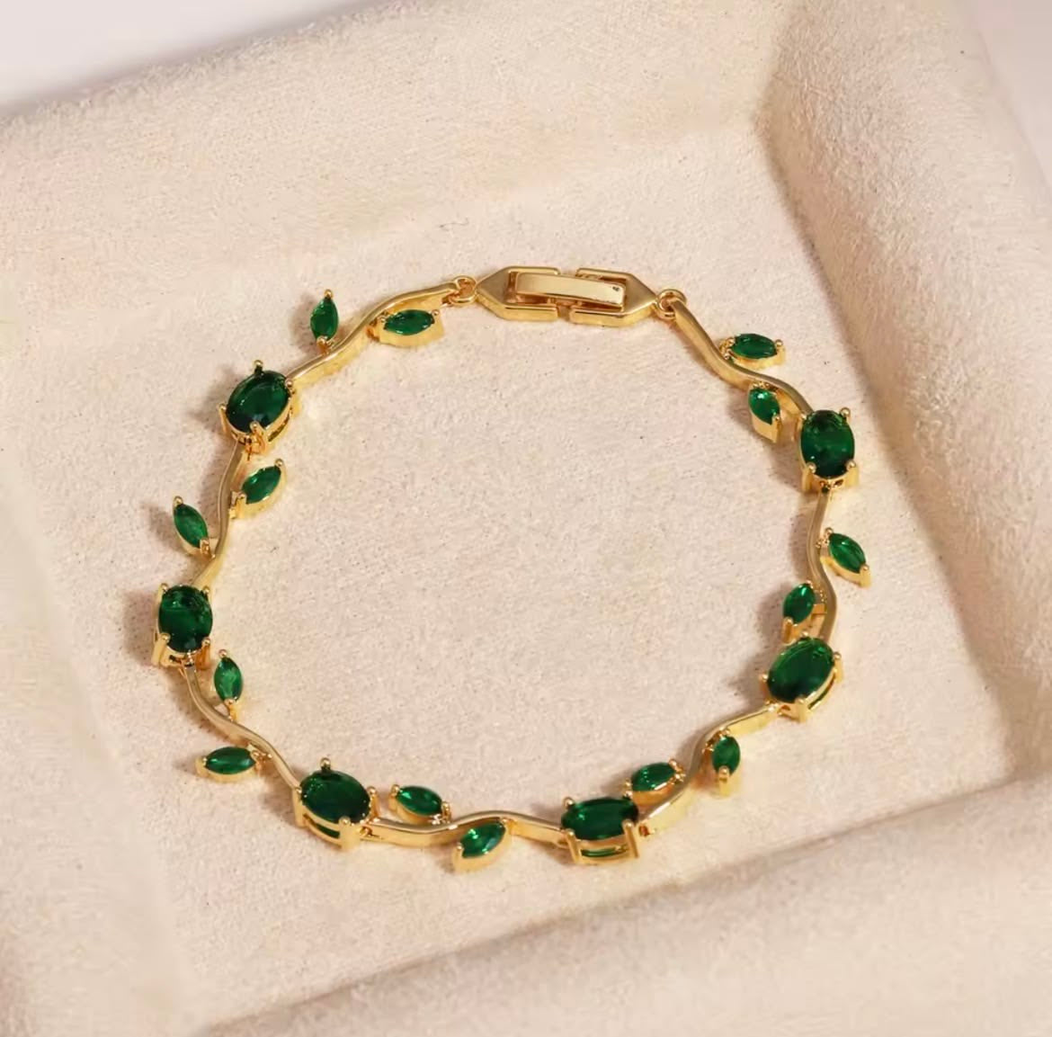 Viral Tulip Anti Tarnish Bracelets