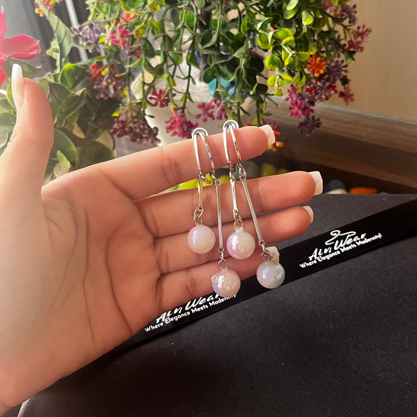 Luna Earrings (Holographic Pearl)