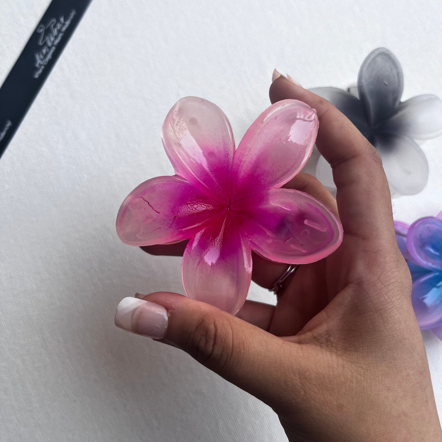 Viral Flower Hair Claw (Set Of 3)
