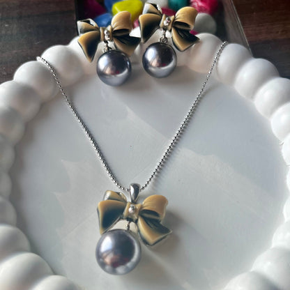 Cute Bow Pendant & Earrings Set