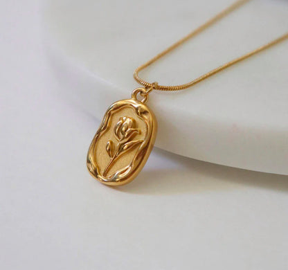 Vintage Rose Anti Tarnish Viral Necklace