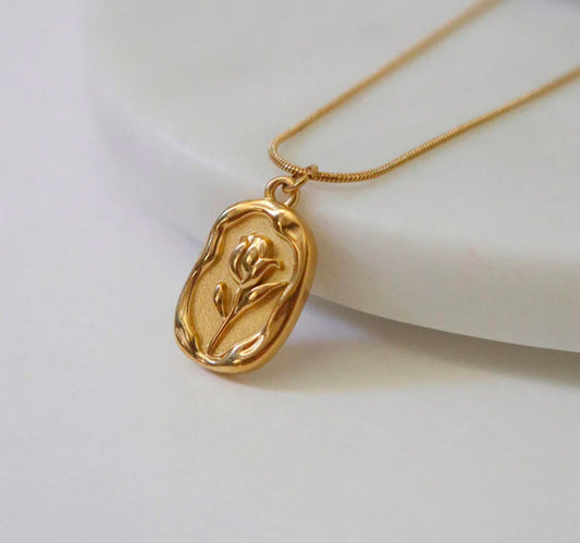Vintage Rose Anti Tarnish Viral Necklace