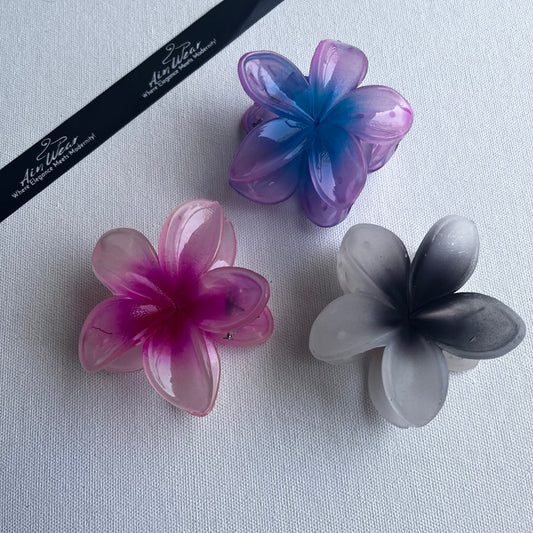 Viral Flower Hair Claw (Set Of 3)