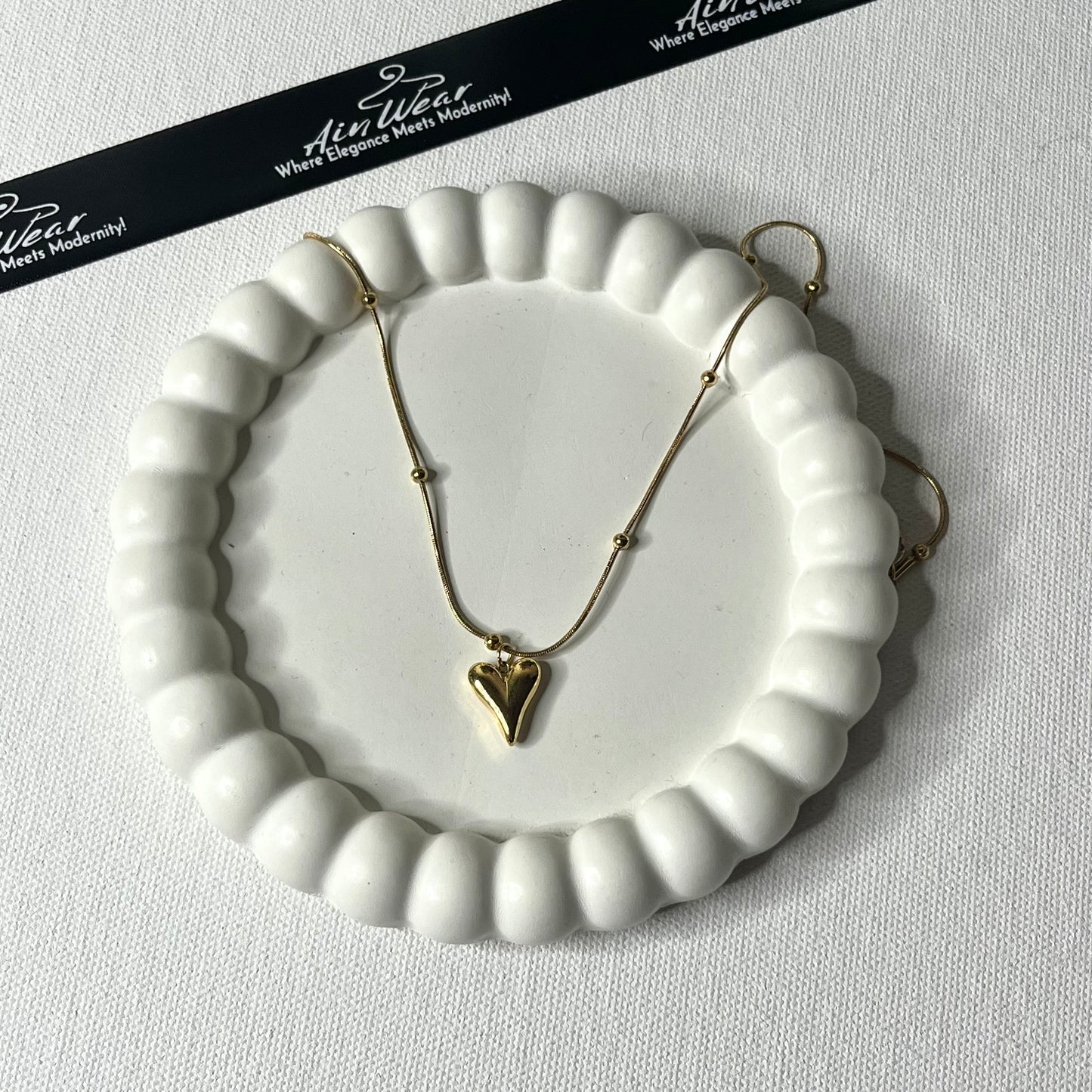 Viral Anti Tarnish Love Heart Necklace
