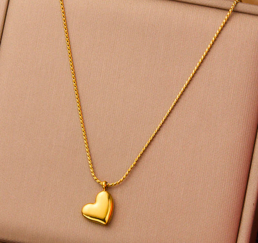 Golden Heart Anti Tarnish Minimal Necklace
