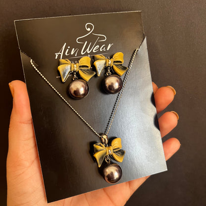 Cute Bow Pendant & Earrings Set