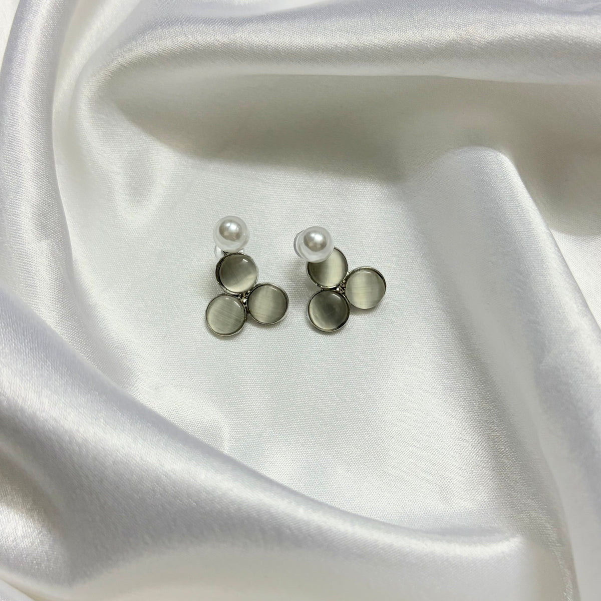 Silver-toned Dangle Korean Earring