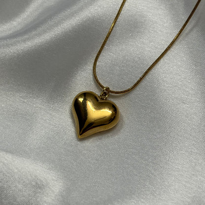 Viral Dainty Gold Heart Pendant Necklace