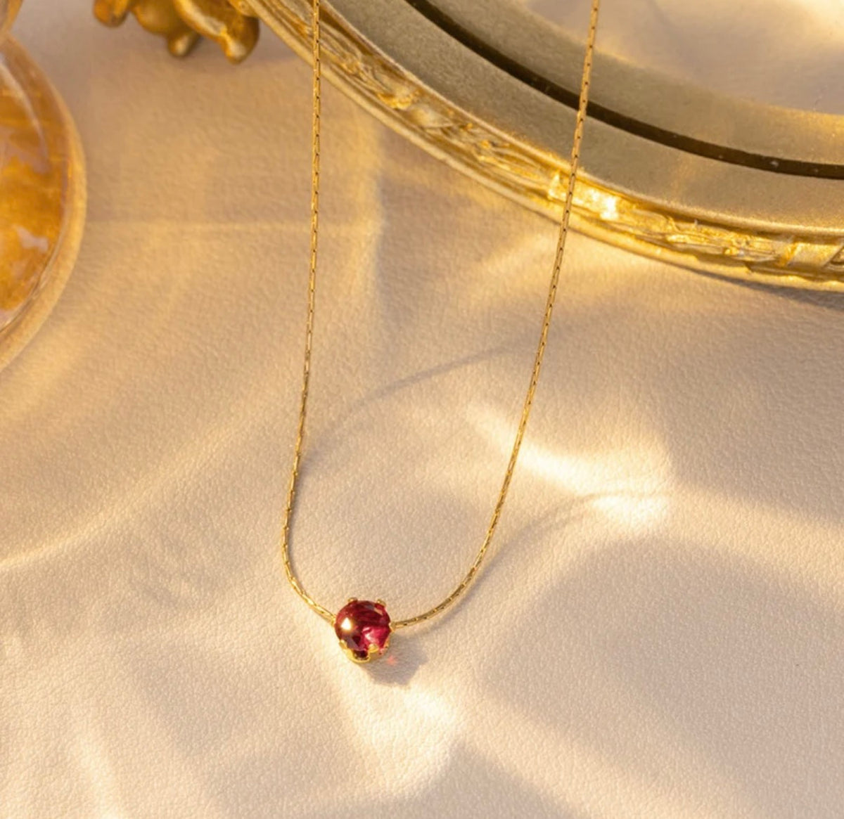 Viral Anti Tarnish Solitaire Red Necklace