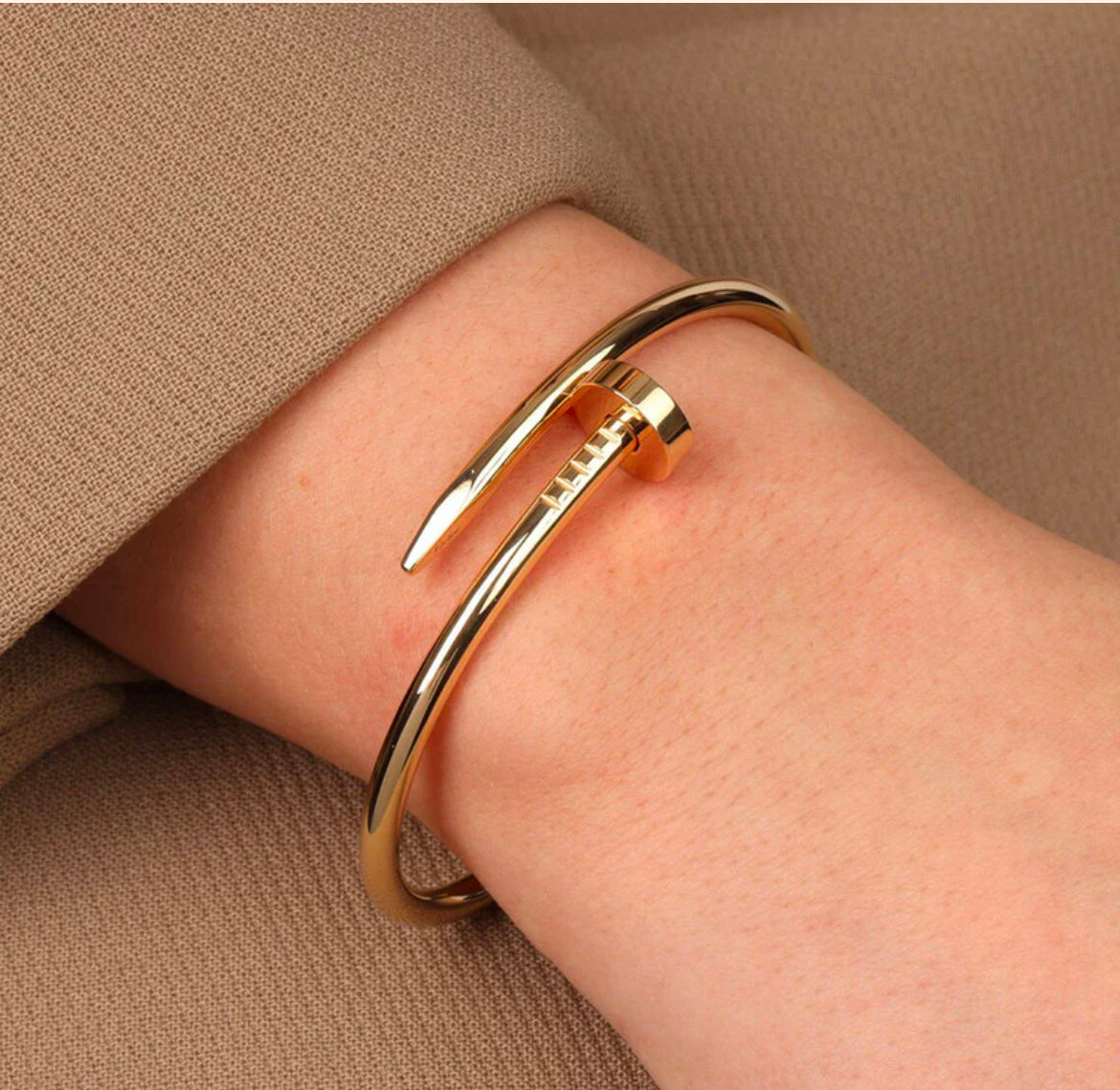 Golden Anti Tarnish Nail Bracelet