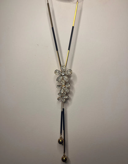 Jewel Stoned Ethnic Pendant Ain Wear - Where Elegance Meets Modernity!