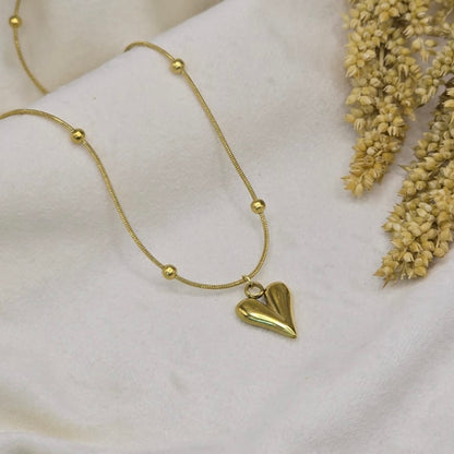 Viral Anti Tarnish Love Heart Necklace