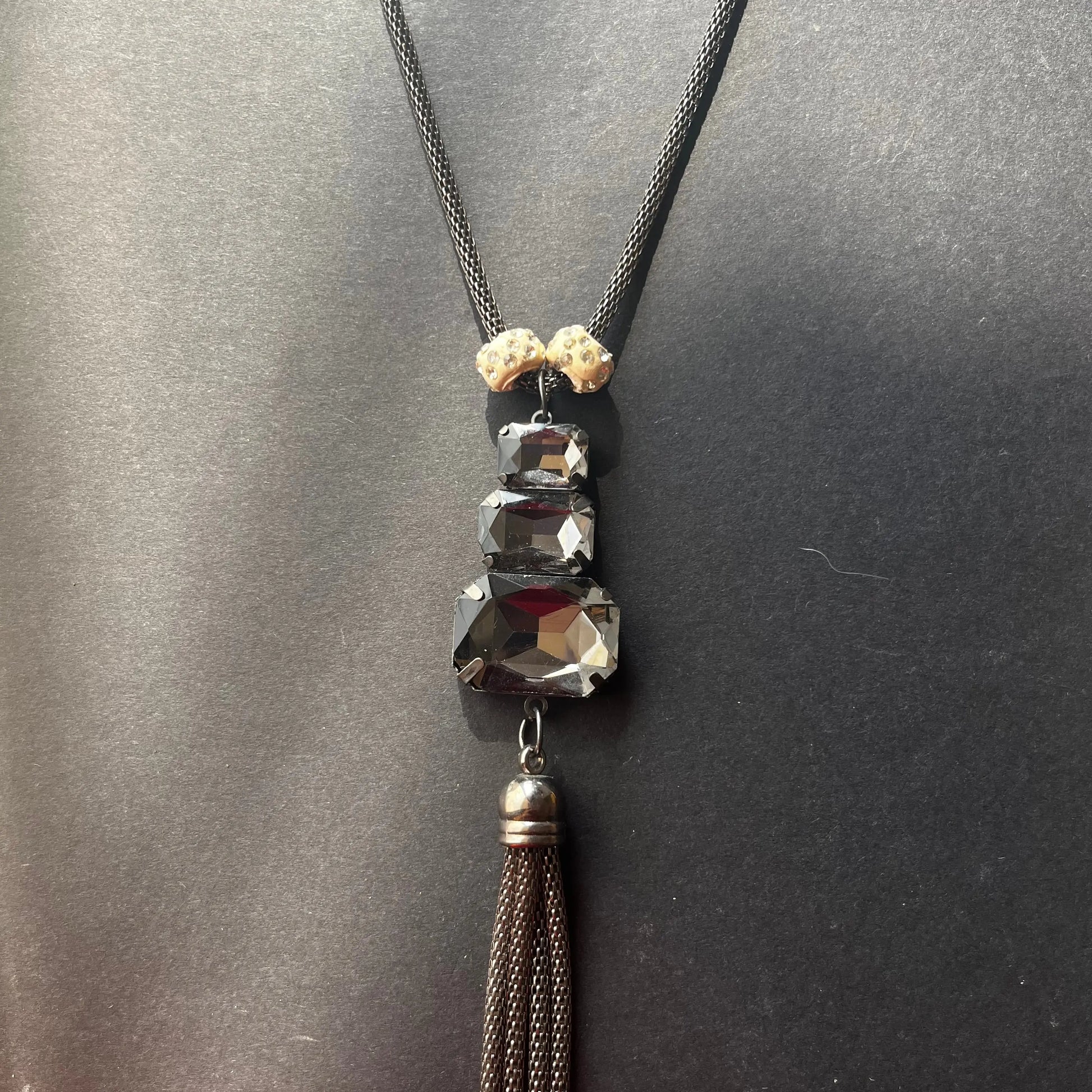 Black Ethnic Pendant Ain Wear - Where Elegance Meets Modernity!