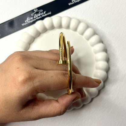 Golden Anti Tarnish Nail Bracelet