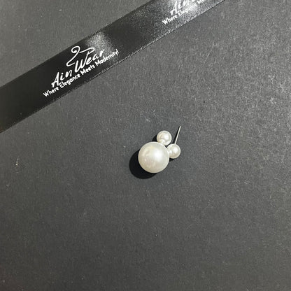 Pearl Earring