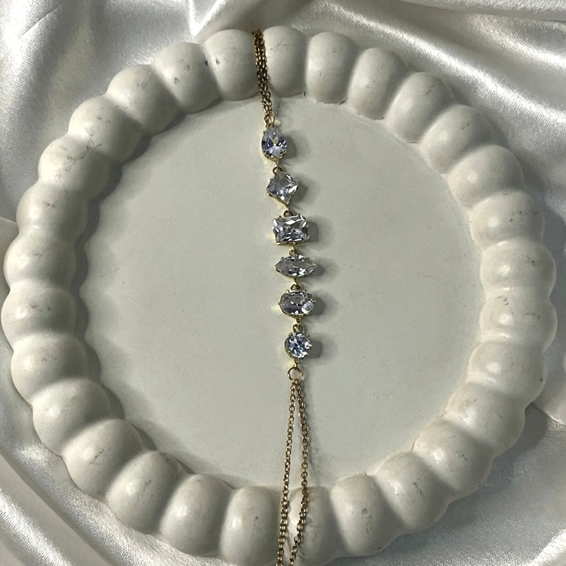Viral Hand Chain Bracelet