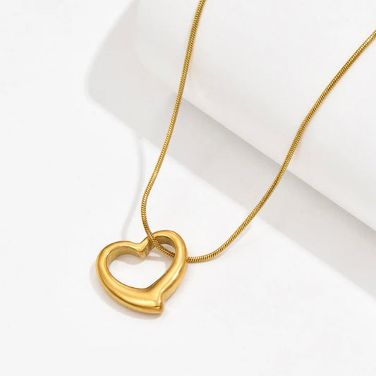 Gold Plated Anti Tarnish Heart Themed Pendant