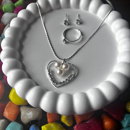 Heart & Pearl Necklace Set