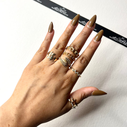 Leaf Hug Stack Rings Set Of 6