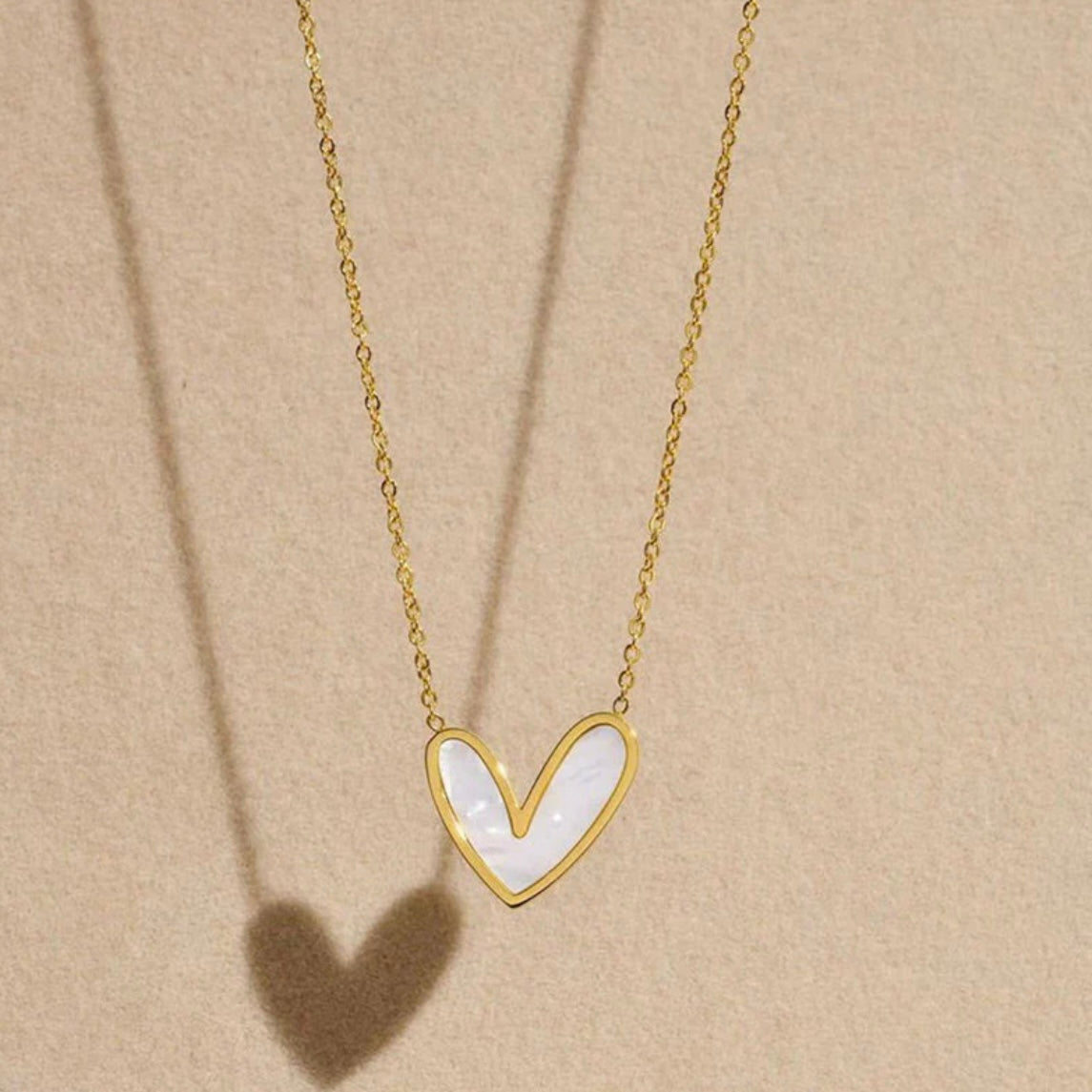 Aesthetic Gold Plated Anti Tarnish Heart Themed Pendant