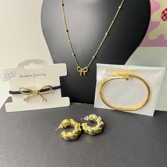 Raksha Bandhan Gift For Sister Combo 2