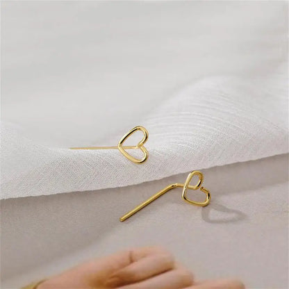 Minimal Small Heart Cute Earrings
