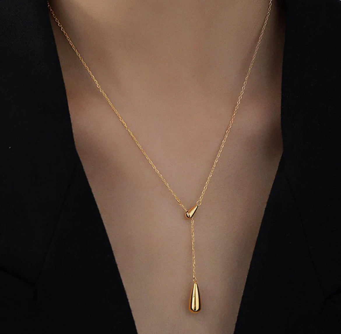 Viral Gold Plated Stainless Steel Anti Tarnish Teardrop Pendant