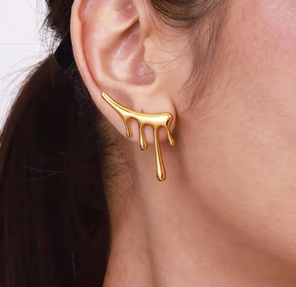Viral Golden Anti Tarnish Water Droplet Earrings