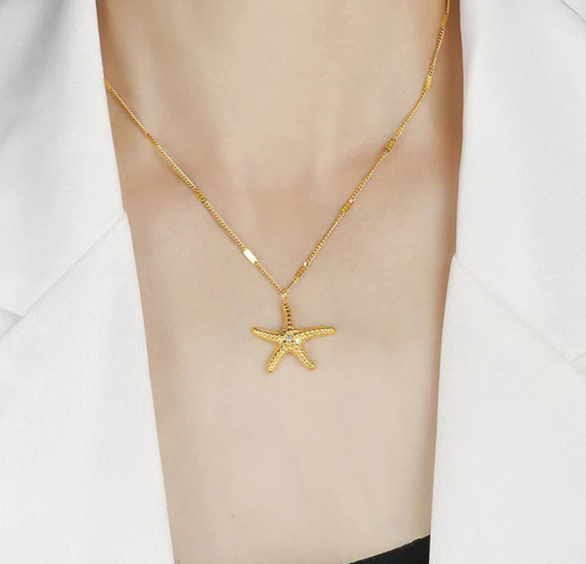 Viral Anti Tarnish Star Theme Necklace