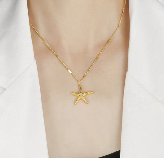 Viral Anti Tarnish Star Theme Necklace