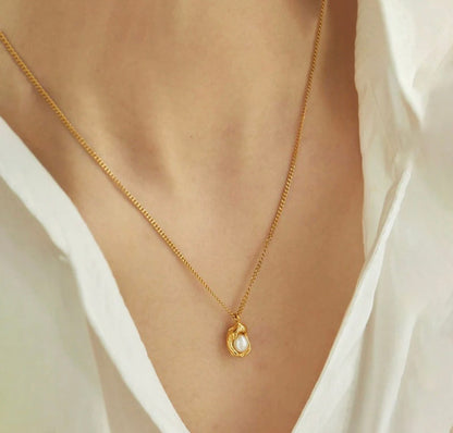 Viral Gold Plated Stainless Steel Anti Tarnish Pearl Studded Pendant